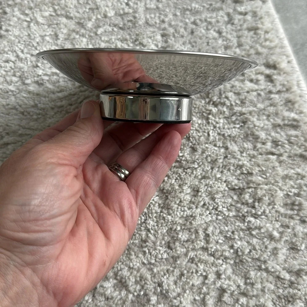 Croscill Chrome Soap Dish and Toothbrush Holder Set